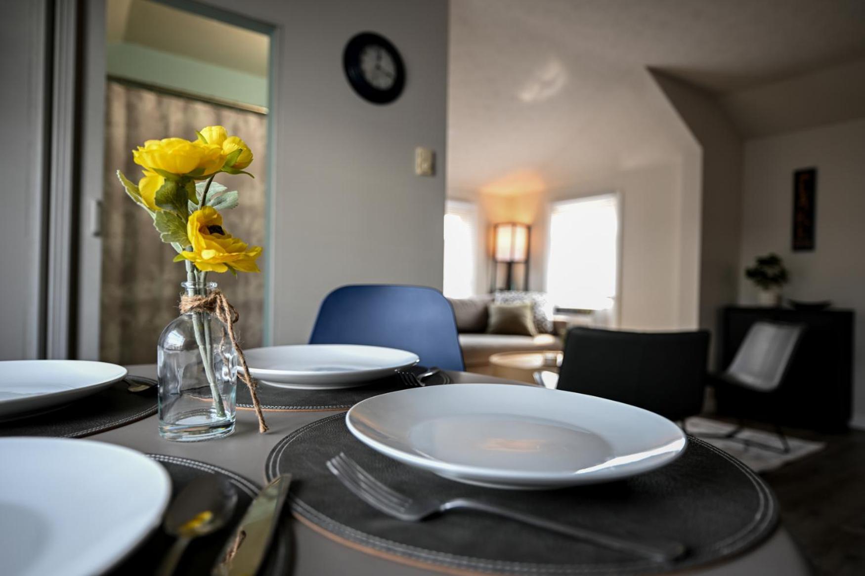 Recharge And Reconnect Your Cozy Vermilion Nest Exterior foto